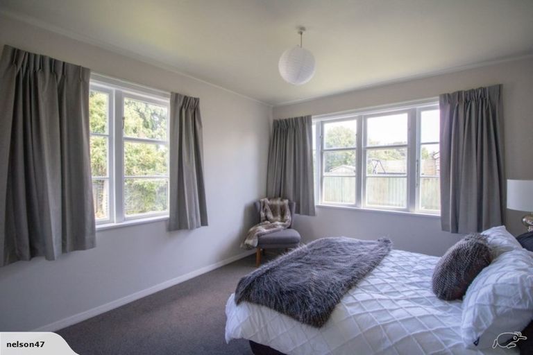 Photo of property in 3 Braemar Place, Avonside, Christchurch, 8061