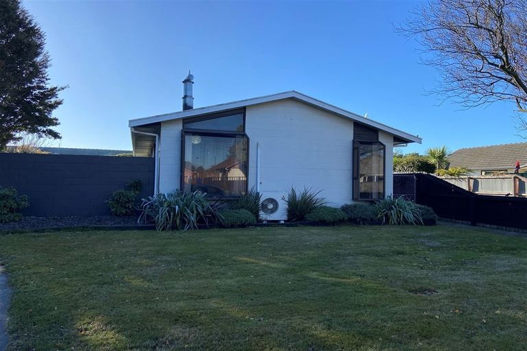 Photo of property in 91 Oakhampton Street, Hornby, Christchurch, 8042