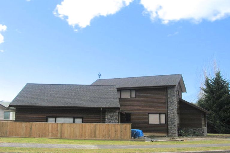 Photo of property in 61 Pepe Road, Tairua, 3508