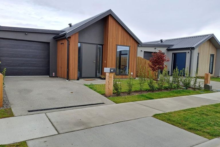 Photo of property in Northlake, 26 Cairnmuir Street, Wanaka, 9305