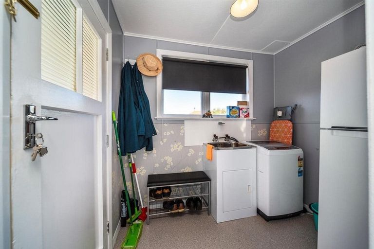 Photo of property in 279 South Road, Hawera, 4610