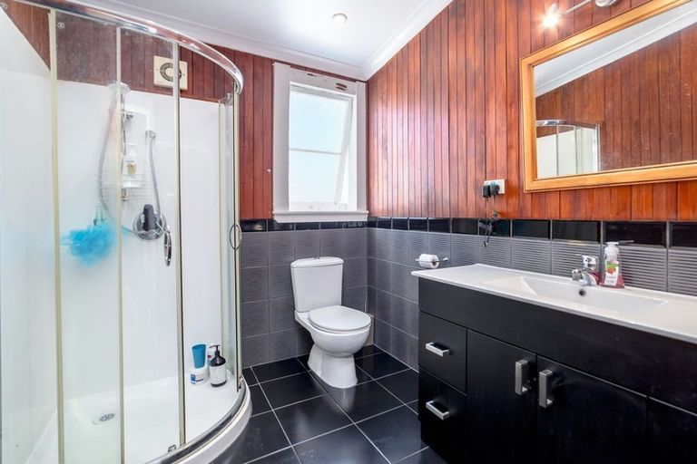 Photo of property in 20 Railway Crescent, Masterton, 5810