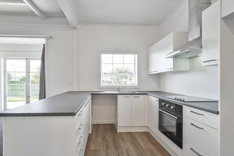 Photo of property in 300 Willowpark Road South, Hastings, 4122