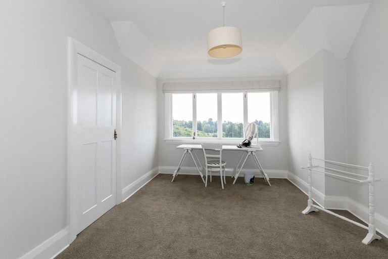 Photo of property in 190 Douglas Street, Highfield, Timaru, 7910