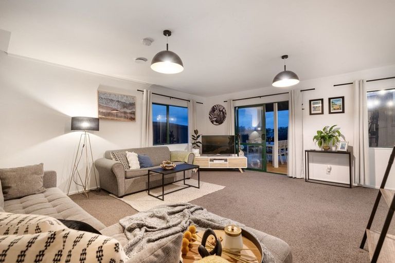 Photo of property in 8 Poike Road, Hairini, Tauranga, 3112