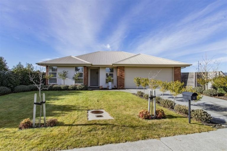 Photo of property in 24 Nga Tupuna Street, Pegasus, 7612