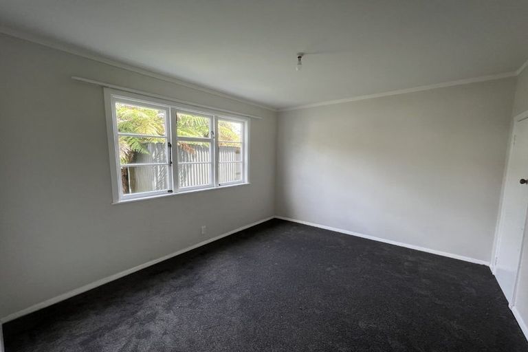 Photo of property in 26 Willow Avenue, Hannahs Bay, Rotorua, 3010