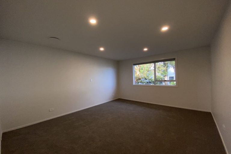 Photo of property in 57 Pacific Parade, Army Bay, Whangaparaoa, 0930