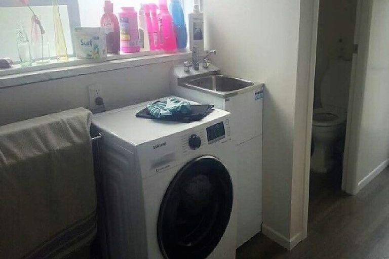 Photo of property in 92 Houchens Road, Glenview, Hamilton, 3206