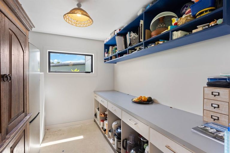 Photo of property in 50 Kents Road, Reikorangi, Waikanae, 5391