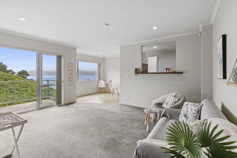 Photo of property in Onslow Heights, 17e Onslow Road, Khandallah, Wellington, 6035