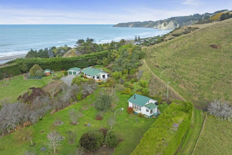 Photo of property in 670 Gore Bay Road, Gore Bay, Cheviot, 7383