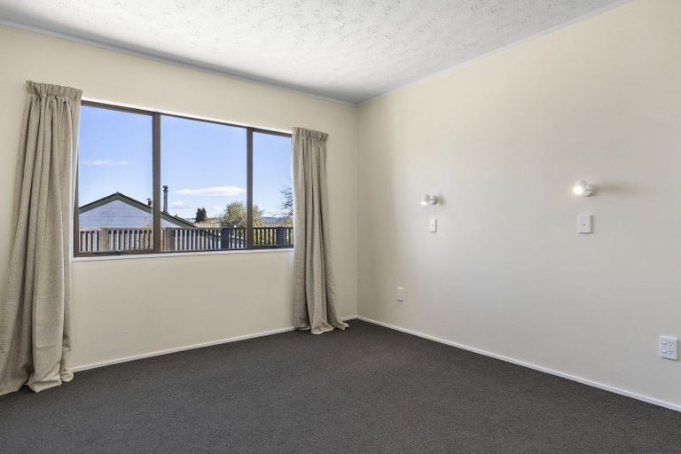 Photo of property in 9 Hammersmith Street, Richmond Heights, Taupo, 3330