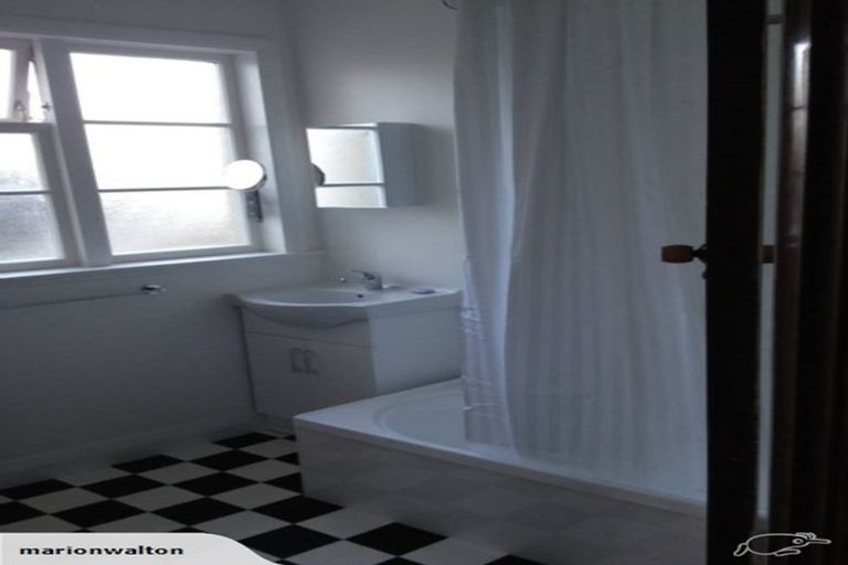 Photo of property in 1/3 Mudie Street, Alicetown, Lower Hutt, 5010