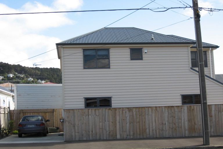 Photo of property in 2 Yule Street, Kilbirnie, Wellington, 6022