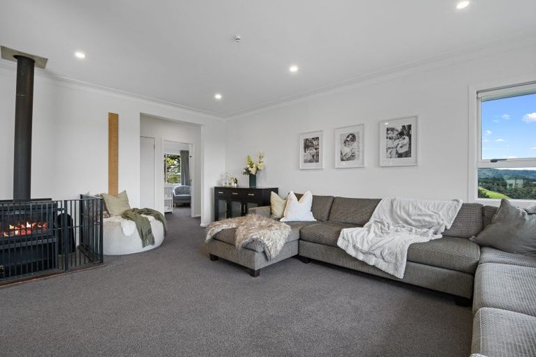 Photo of property in 90 Mcentee Road, Waitakere, Auckland, 0816