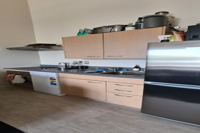 Photo of property in 304/3 Morningside Drive, Morningside, Auckland, 1025