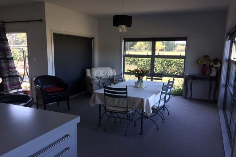 Photo of property in 618 Kairanga Bunnythorpe Road, Newbury, Palmerston North, 4478