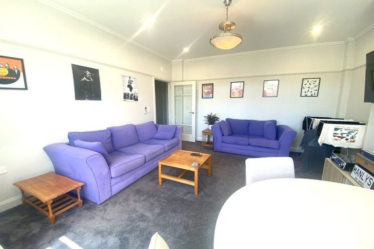 Photo of property in Fountain Court, 3/48 Oriental Parade, Oriental Bay, Wellington, 6011