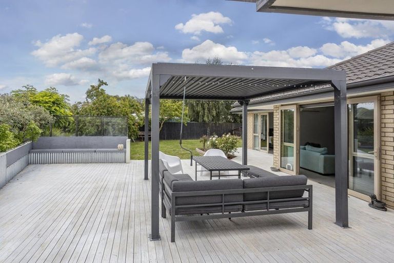 Photo of property in 7 Ambrose Place, Rangiora, 7400