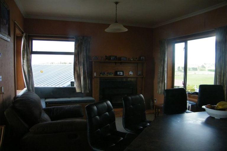 Photo of property in 35 Mowbray Street, Watlington, Timaru, 7910