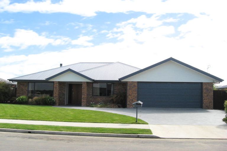 Photo of property in 6 Stark Place, Kaiapoi, 7630