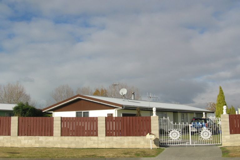 Photo of property in 24 Duckworth Crescent, Greenmeadows, Napier, 4112