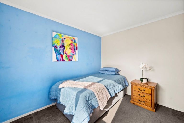 Photo of property in 26 Carroll Place, Owhata, Rotorua, 3010