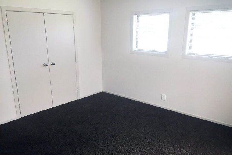Photo of property in 24 Latham Avenue, Pakuranga, Auckland, 2010