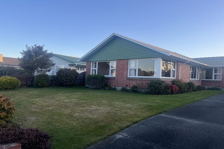 Photo of property in 43 Carruthers Street, Ilam, Christchurch, 8041