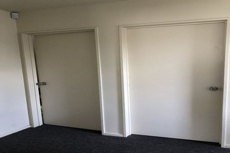 Photo of property in 8a Rex Street, Riccarton, Christchurch, 8041