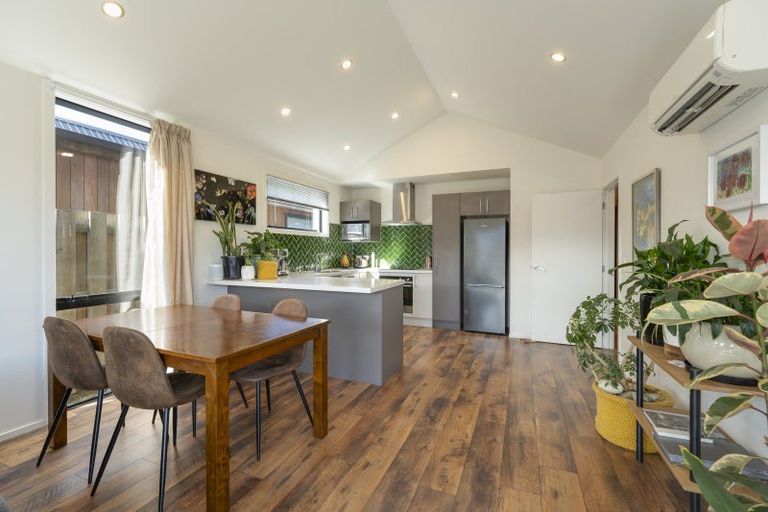 Photo of property in 21 Dewar Street, Lake Hayes, Queenstown, 9304