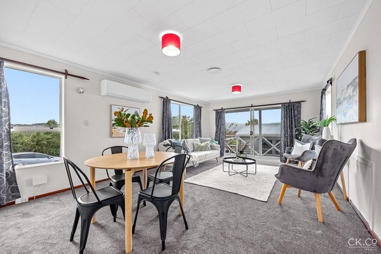 Photo of property in 79a-b Park Road, Belmont, Lower Hutt, 5010