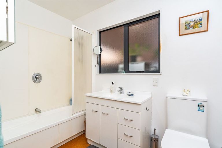 Photo of property in 656 One Tree Point Road, Ruakaka, Whangarei, 0171