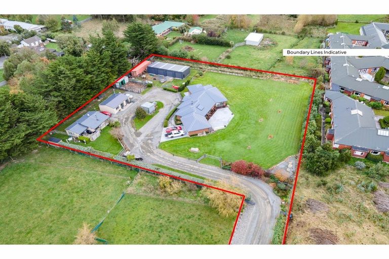 Photo of property in 205 High Street, Oxford, 7430