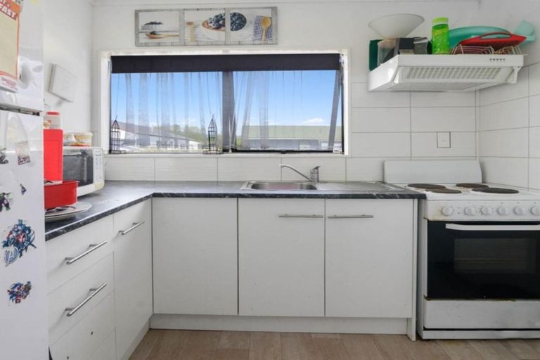 Photo of property in 78b Pohutukawa Drive, Owhata, Rotorua, 3010