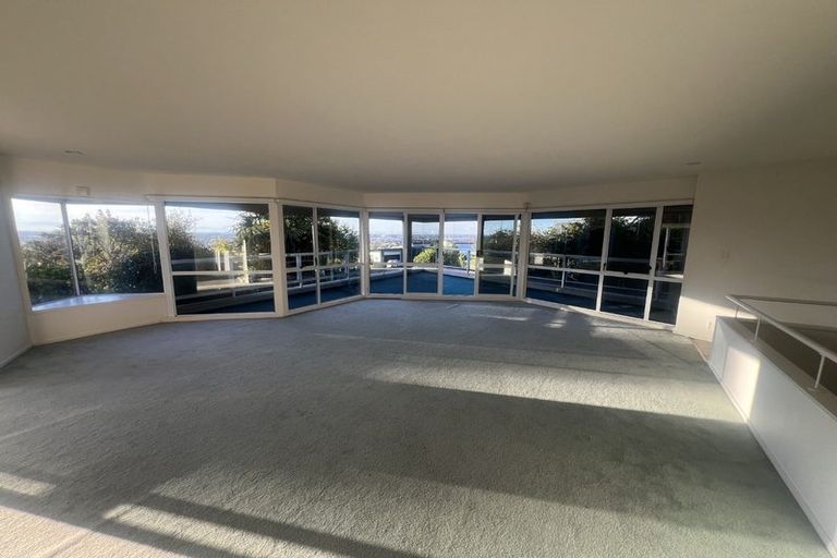 Photo of property in 1/2a Cracroft Terrace, Cashmere, Christchurch, 8022