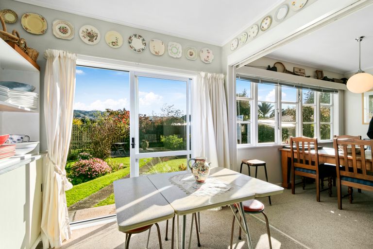 Photo of property in 57 Hall Crescent, Epuni, Lower Hutt, 5011