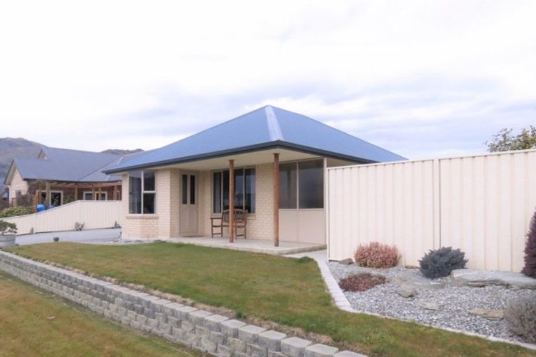 Photo of property in 33 Fenwick Crescent, Cromwell, 9310