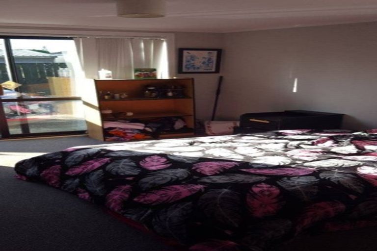 Photo of property in 1/226a Dominion Road, Red Hill, Papakura, 2110