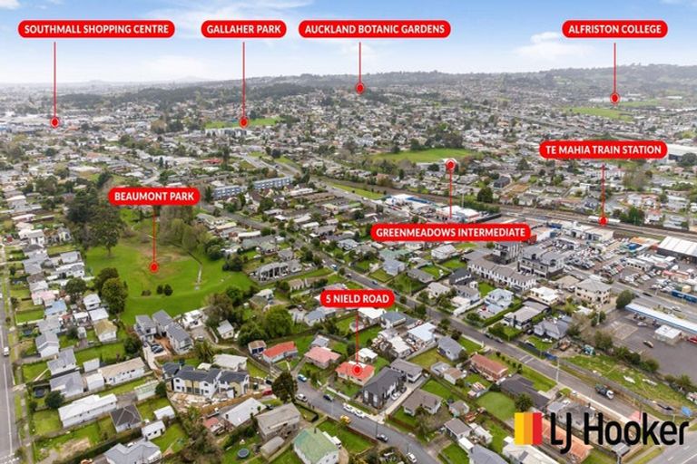 Photo of property in 5 Nield Road, Manurewa, Auckland, 2102