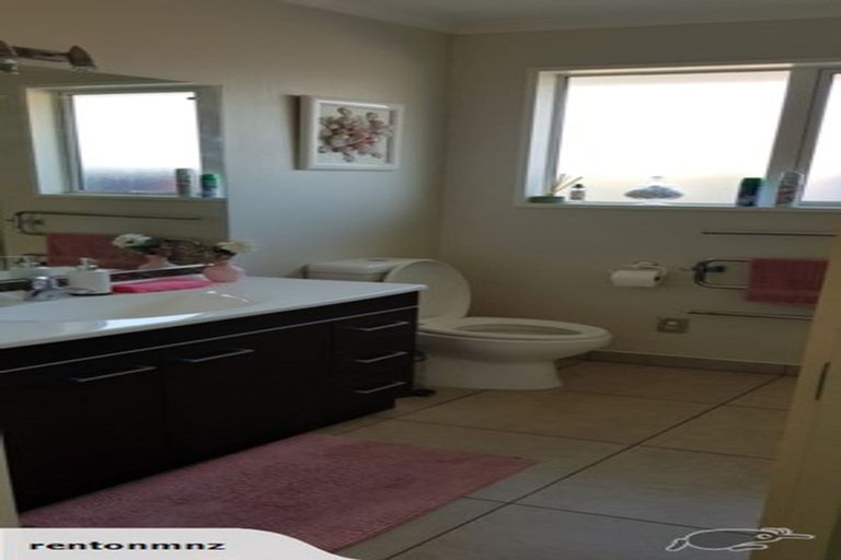 Photo of property in 8a Reid Avenue, Mosgiel, 9024