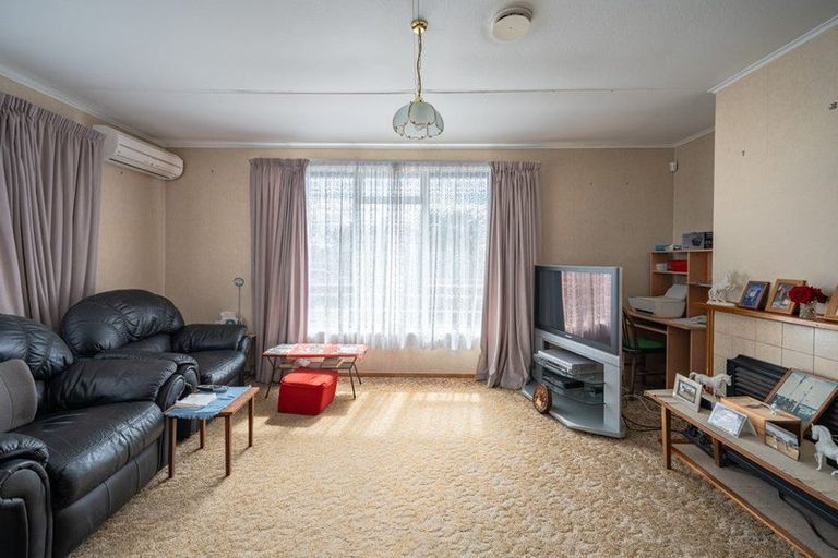 Photo of property in 43 Cranley Street, Dargaville, 0310