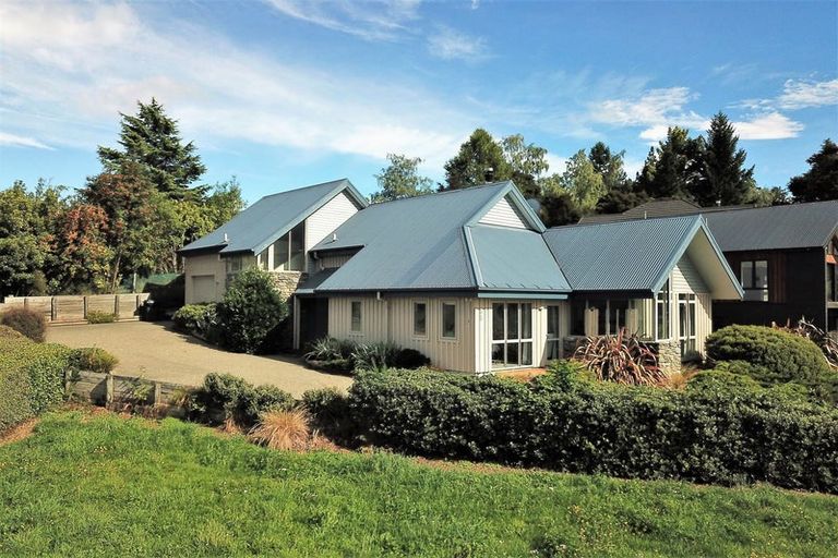 Photo of property in 55 Saint James Avenue, Hanmer Springs, 7334