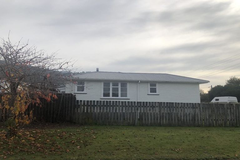 Photo of property in 16 Brookland Road, Western Heights, Rotorua, 3015