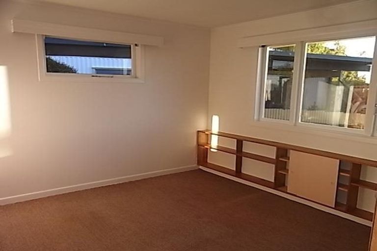 Photo of property in 83 Bradbury Road, Botany Downs, Auckland, 2010