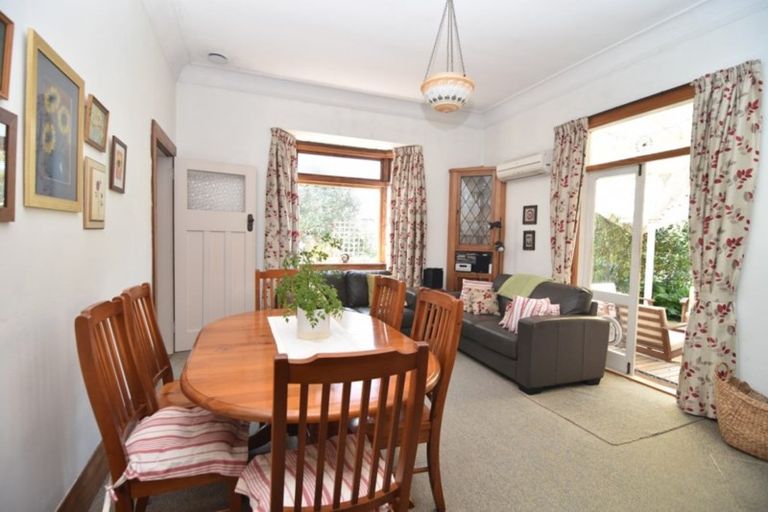 Photo of property in 10 Armstrong Avenue, Carterton, 5713