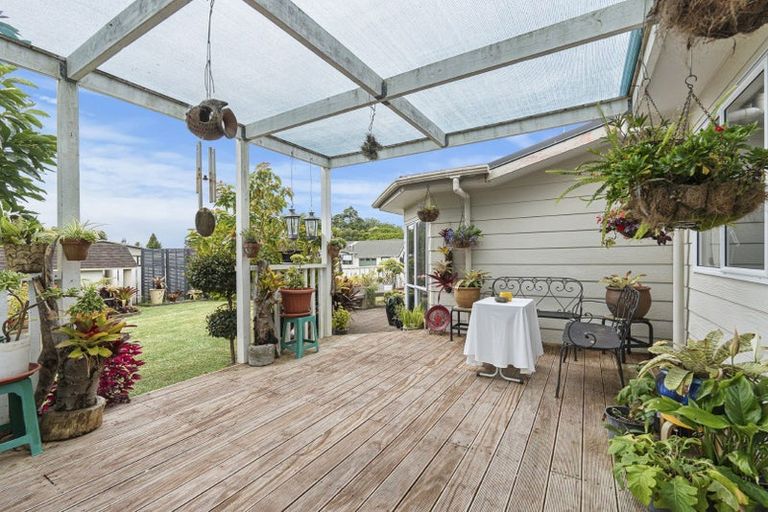 Photo of property in 3 Jensen Place, Frankleigh Park, New Plymouth, 4310