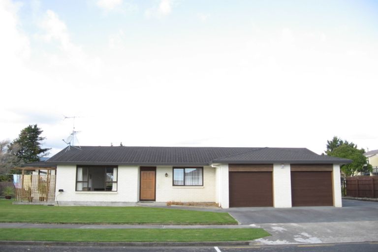 Photo of property in 4 Millhaven Place, Otaki, 5512