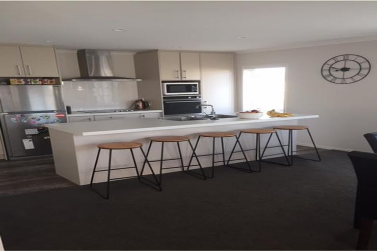 Photo of property in 25 Oka Street, Papamoa Beach, Papamoa, 3118